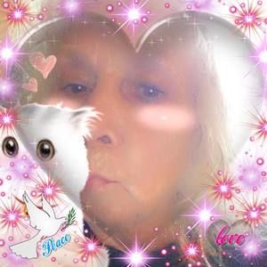 Meet your Posher, Carol